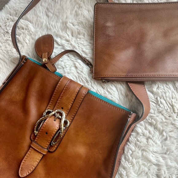 LIKE NEW A. Testoni Brown Soft Leather Shoulder Bag with Gold Clip - Picture 2 of 7